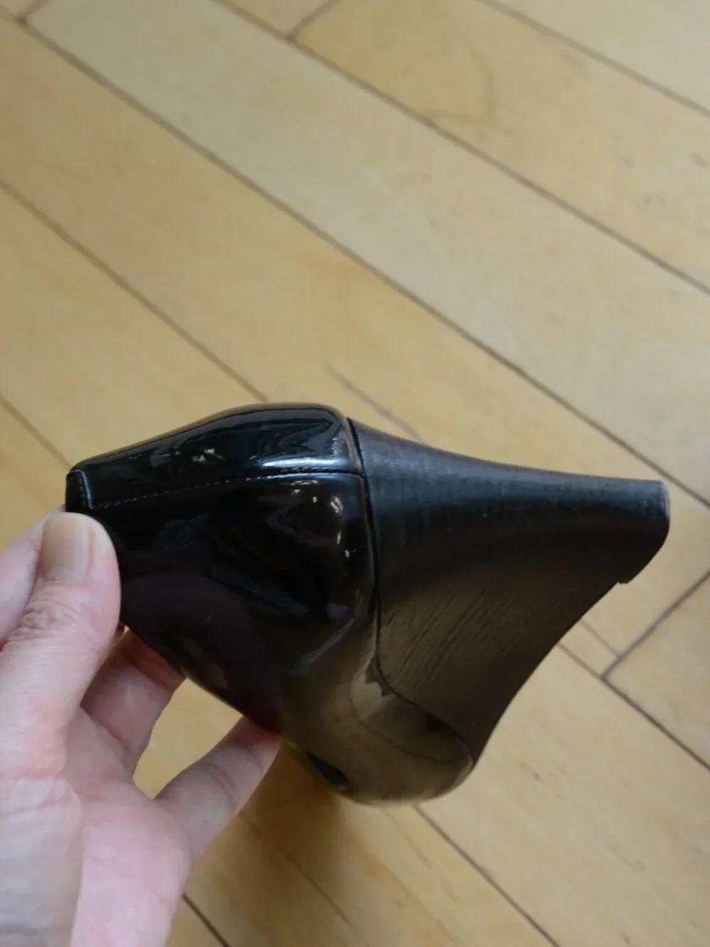 Tory Burch Jade Black Patent Leather Peep Toe Wedge Heels Size 8